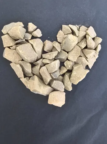 Metallurgical Material Refining Pre-Melted Calcium Aluminate Slag for Liquid Steel